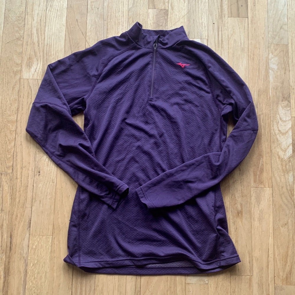 Mizuno Breath Thermo Long Sleeve - size M - EUC